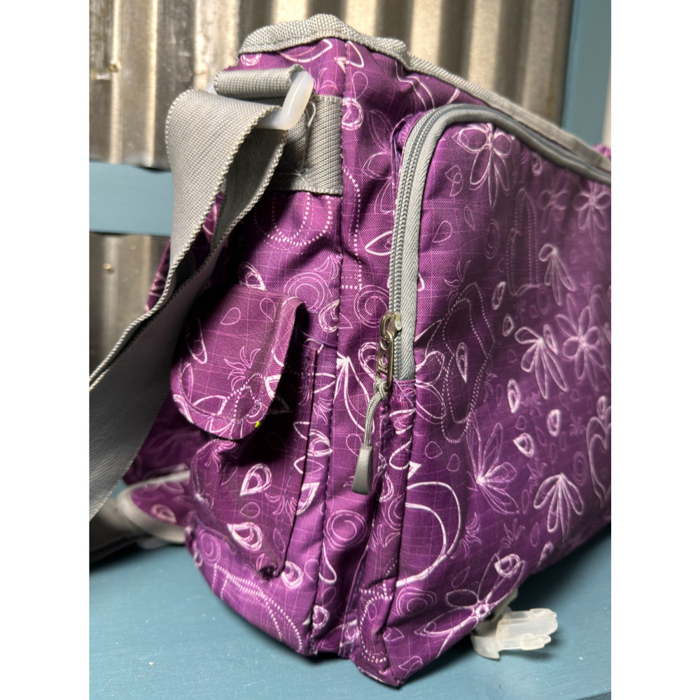 JWorld Thomas Purple Floral Heart Messenger Laptop Bag Crossbody School Commute - Picture 4 of 12